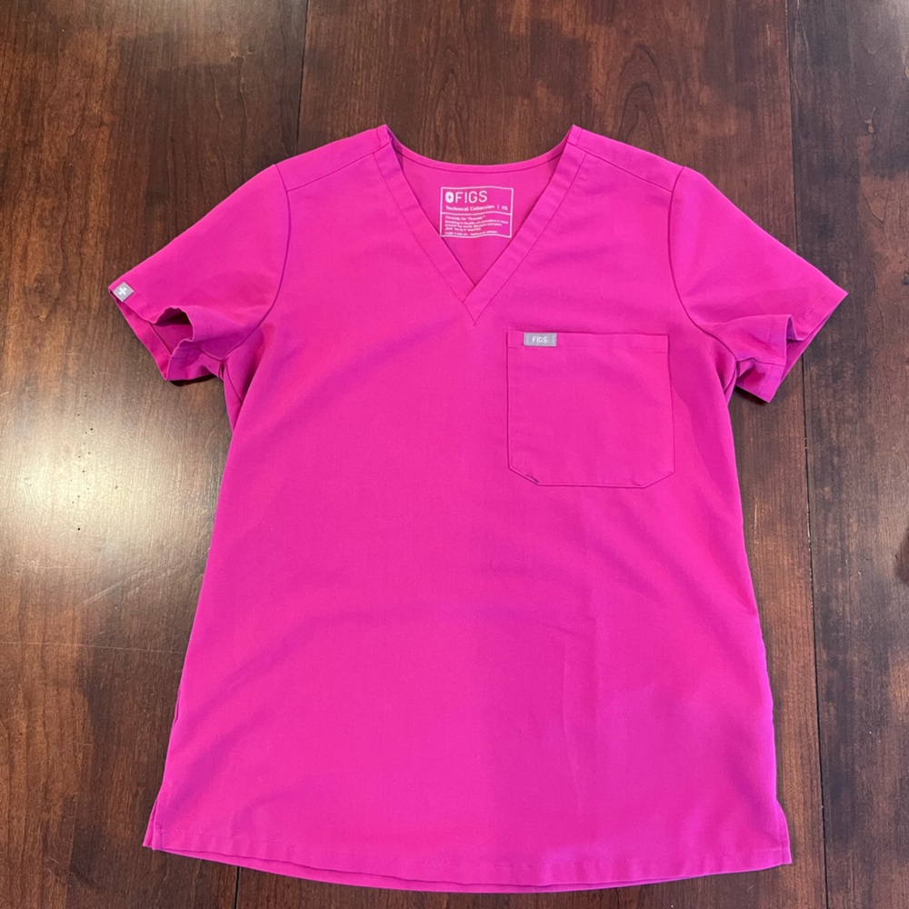 Figs Scrub Top